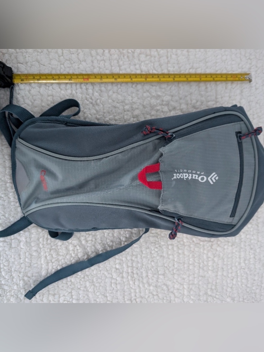 Gray and Dark Gray Men’s Daypack with Red Accents - Picture 5 of 7